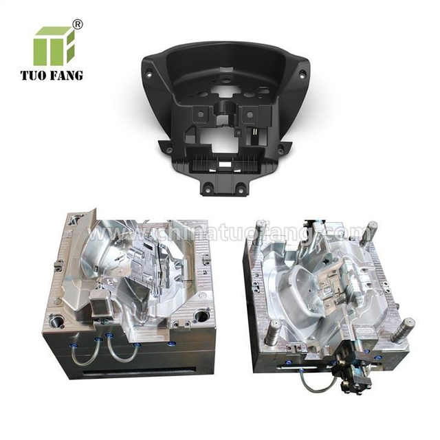 قالب حقن البلاستيك قالب قطع غيار الدراجات النارية للقالب الداخلي للوحة الدراجة النارية