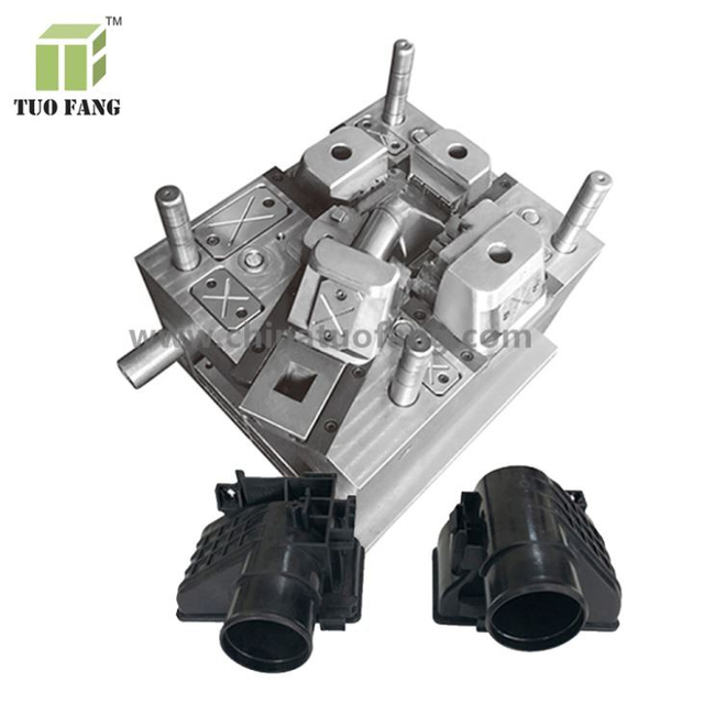 قالب خزان نهاية البلاستيك للسيارة Intercooer